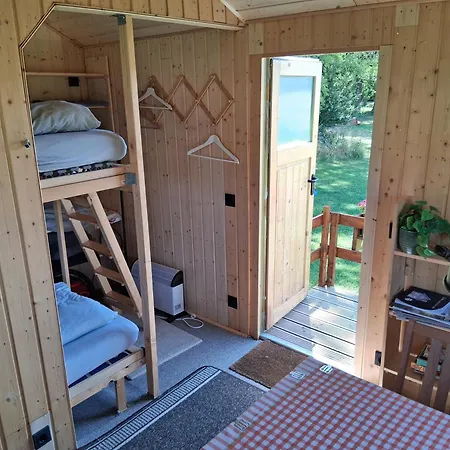 Tiny House *